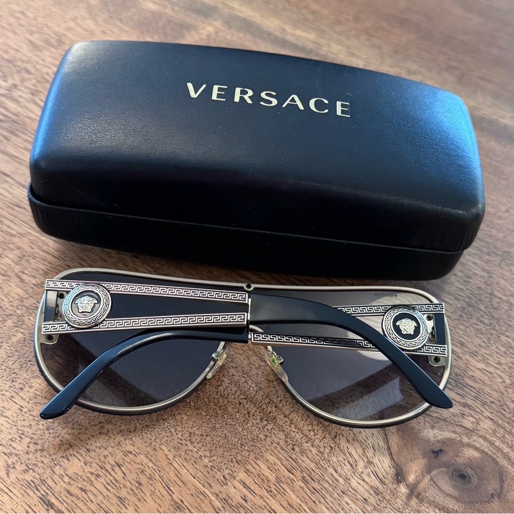 VERSACE Shield Sunglasses - Picture 10 of 12